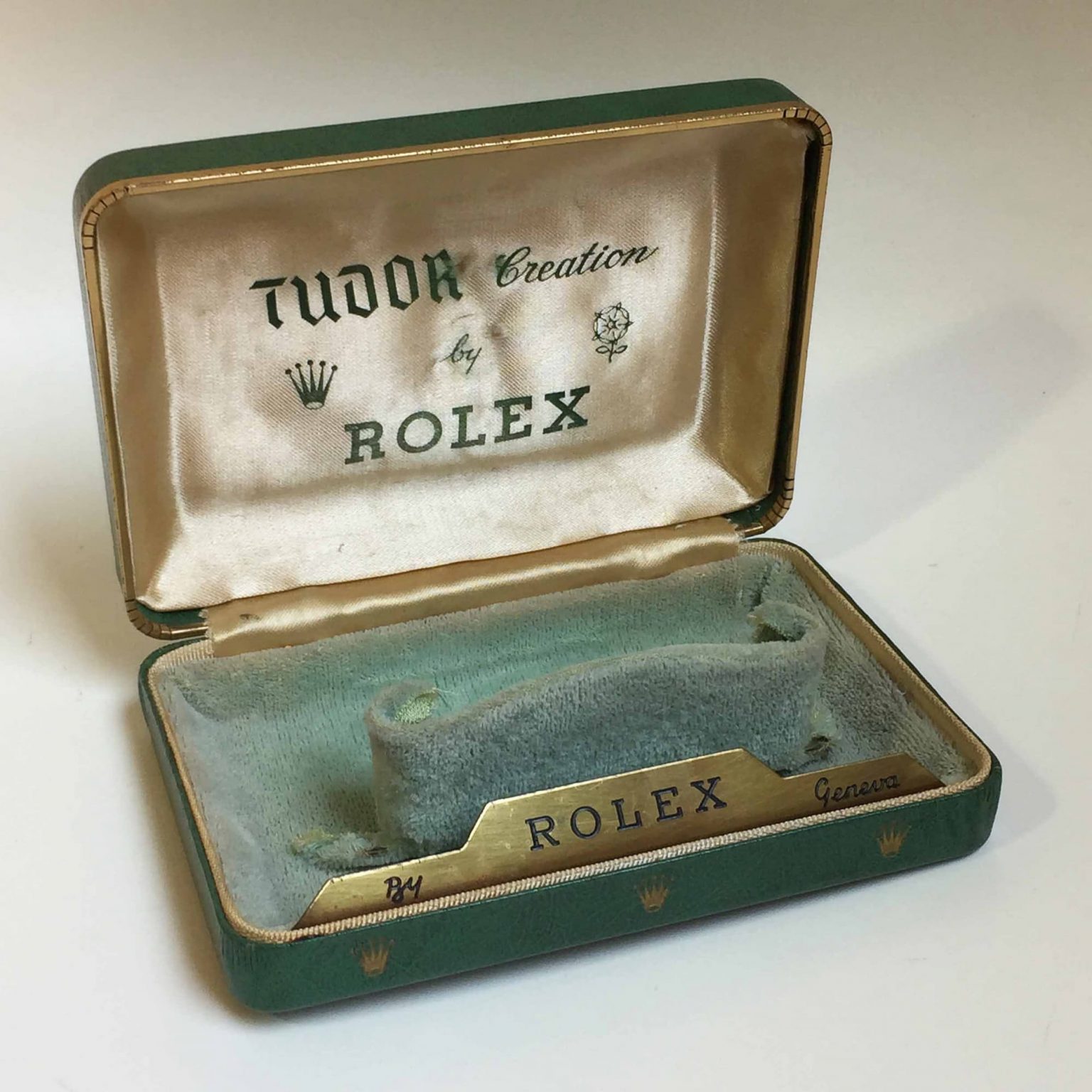 Rolex Vintage Box Display Watch Out