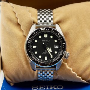 Seiko Prospex SBDC061 Automatic 6R15 200m Diver Watch Out